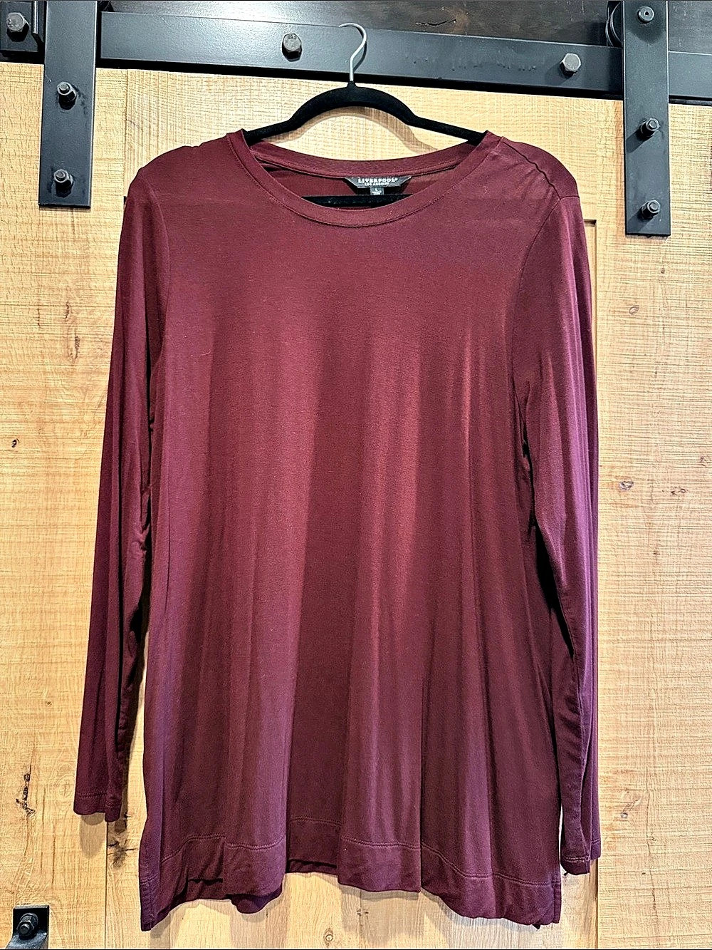 Liverpool Los Angeles Long Sleeve Top in Burgundy